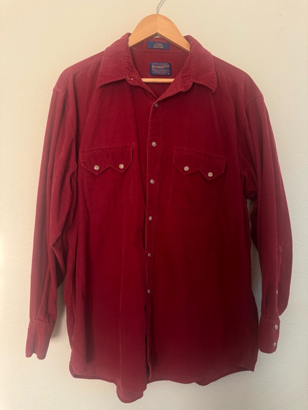 Vintage Pendleton Men’s Western Burgundy Corduroy Pearl Snap Workshirt Like New